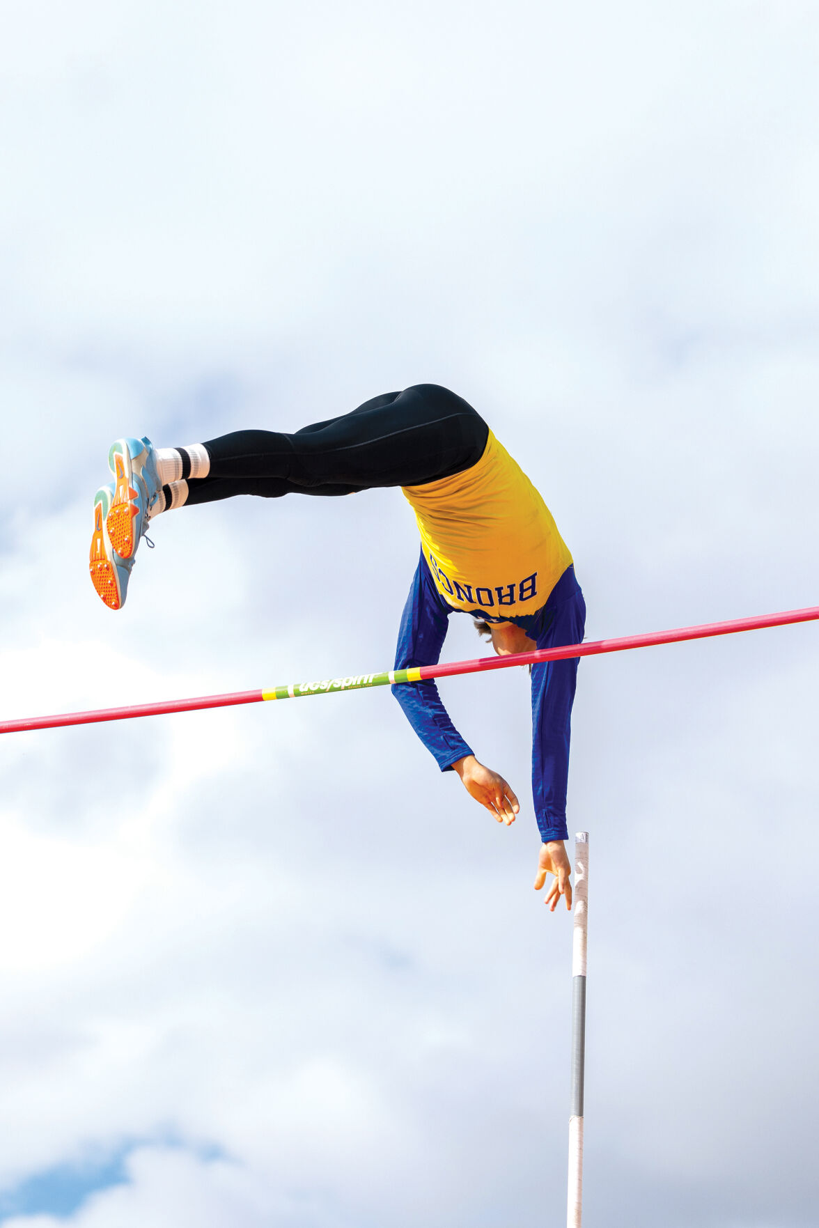 4A pole vault_Ryan Karajanis_SHS.jpg